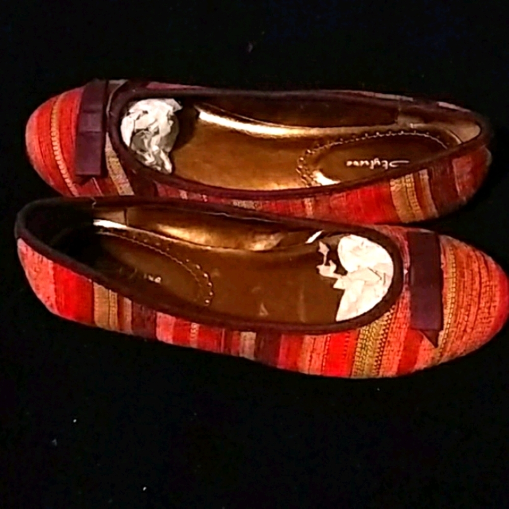 Size 7 1/2 Styluxe NWOT